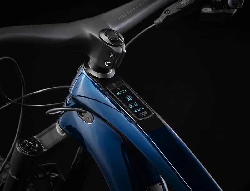 Trek Fuel EXE 9.8 GX AXS Electric Mountain Bike 2025 in Mulsanne Blue-6